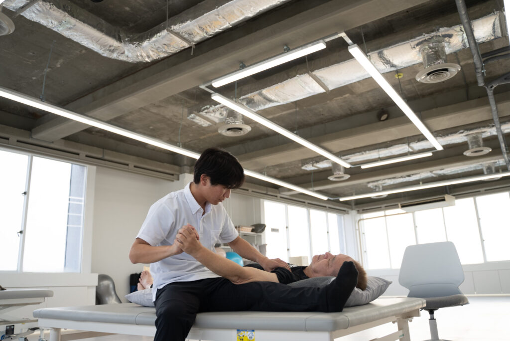 沖縄 片麻痺 リハビリ 脳卒中後の自費リハビリ NOVA